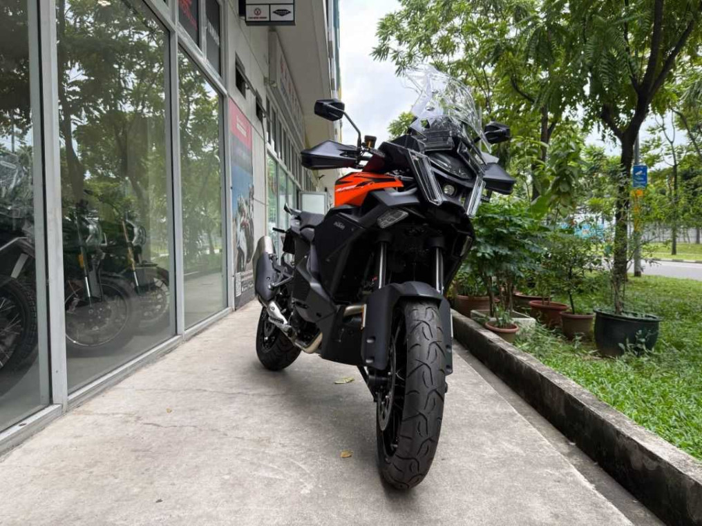 ktm_super_adventure_1390_17775_912d0459_processed.jpg