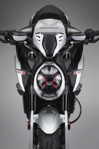 mv_agusta_800_dragster_rr_otta_78e92f3d_processed.jpg