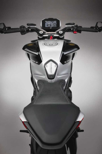 mv_agusta_800_dragster_rr_otta_f64ca3d9_processed.jpg