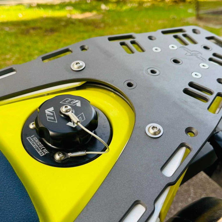 preowned_husqvarna_701_enduro__3047a57c_processed.jpg