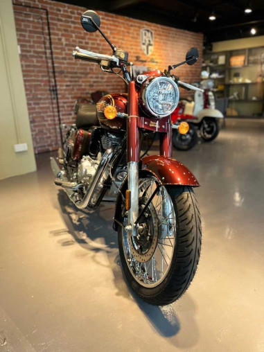 royal_enfield_bullet_350_17549_2aa75ec4_processed.jpg