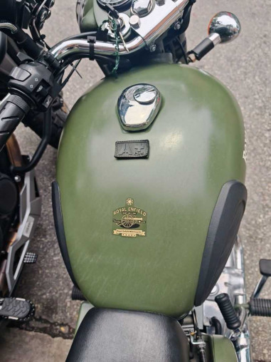 royal_enfield_bullet_500_battl_b4b2cbab_processed.jpg