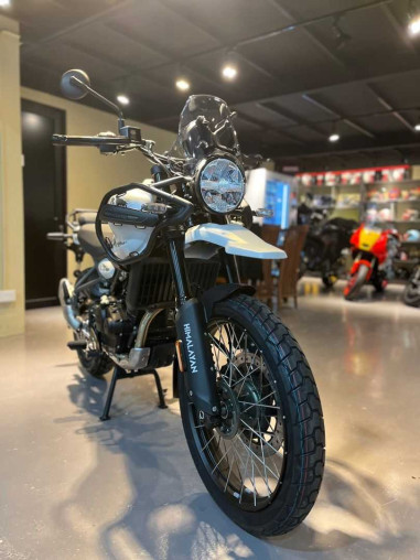 royal_enfield_himalayan_450_17_142e4010_processed_converted.avif