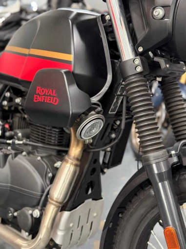 royal_enfield_himalayan_scram__2f5794e1_processed.jpg