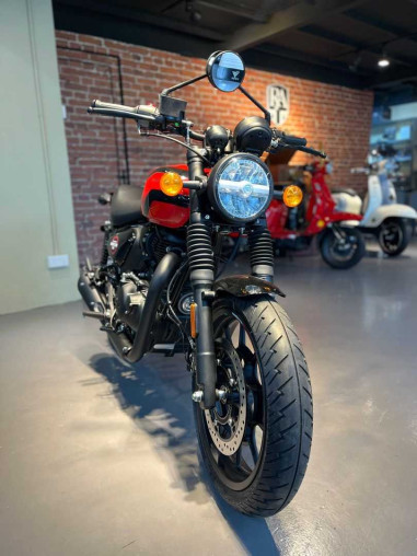 royal_enfield_hunter_350_17648_3439ce9f_processed.jpg