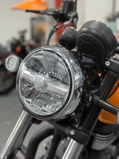 royal_enfield_meteor_350_fireb_4de7f8d0_processed.jpg