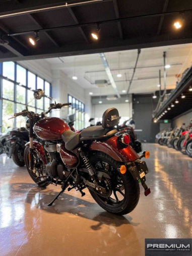 royal_enfield_meteor_350_stell_15924413_processed.jpg