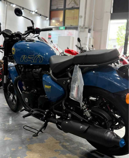 royal_enfield_shotgun_650_1768_7df4feef_processed.jpg