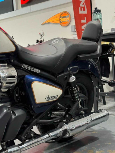 royal_enfield_super_meteor_650_00b333a8_processed.jpg