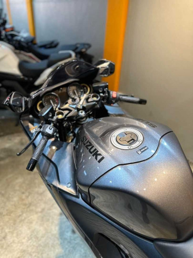 suzuki_hayabusa_gen_3__new_suz_657f6444_processed.jpg