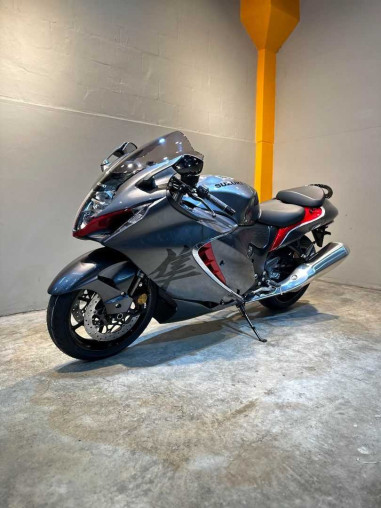 suzuki_hayabusa_gen_3__new_suz_c41ff177_processed.jpg