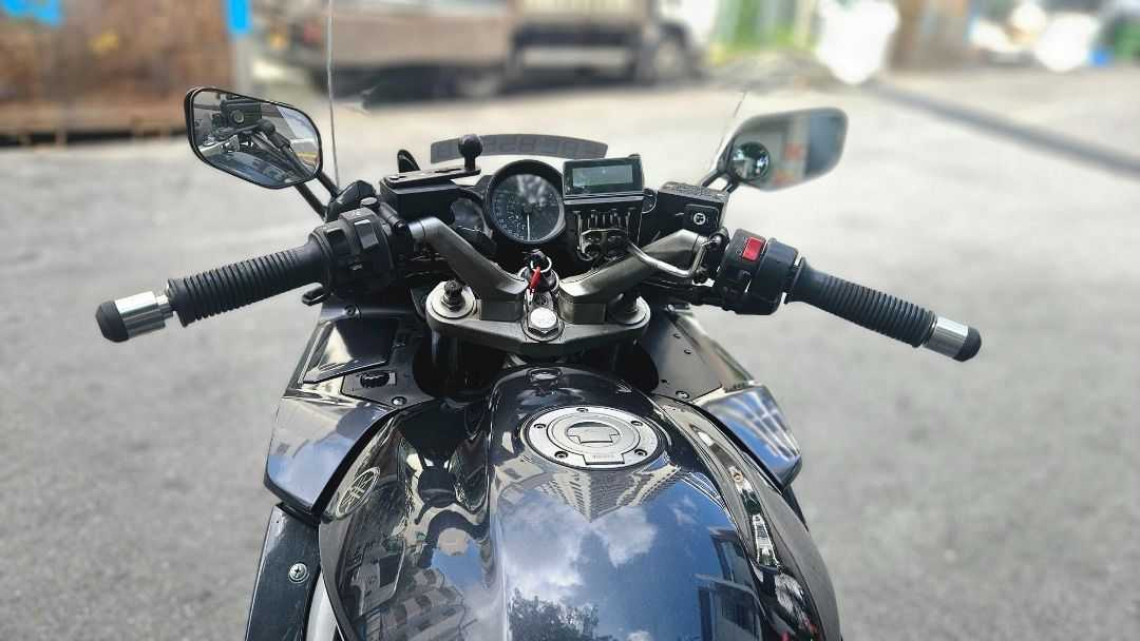 used_yamaha_fjr1300__ultimate__459bff83_processed.jpg