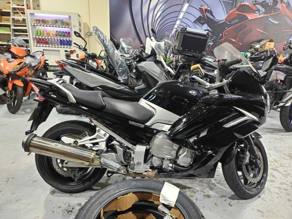 yamaha_fjr1300a_1722497432_b81_18abb283_processed.jpg