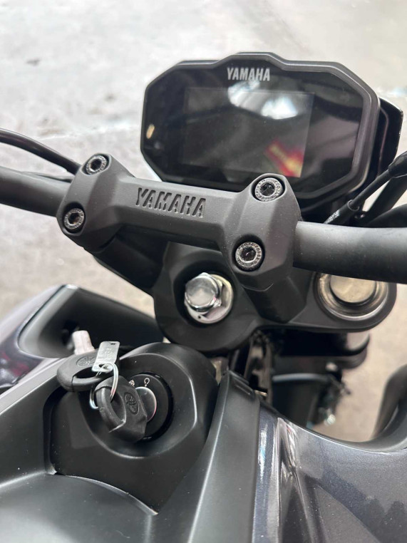 yamaha_fzs_150_v4_1769489605_6_01ebb6c0_processed.jpg