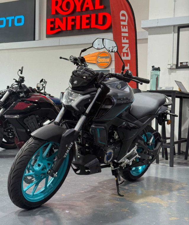 yamaha_fzs_hybrid_fzs150_v4_17_7be1e3ac_processed.jpg