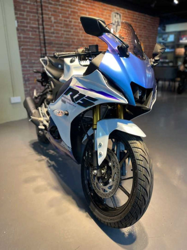 yamaha_r15_v4_1767862478_5475a_ee971e63_processed.jpg