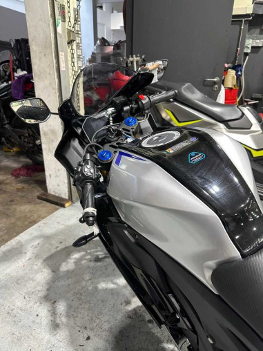 yamaha_r15m_1742295127_87e5283_3680a18f_processed.jpg