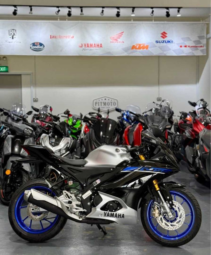 yamaha_r15m_abs_1741685911_b36_fb20e5c8_processed_converted.avif