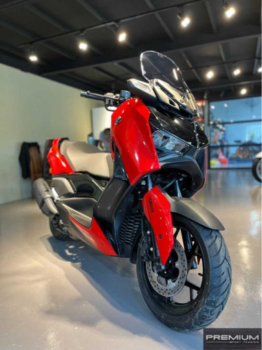 yamaha_xmax_300_2023_168076988_cb3a80f3_processed.jpg