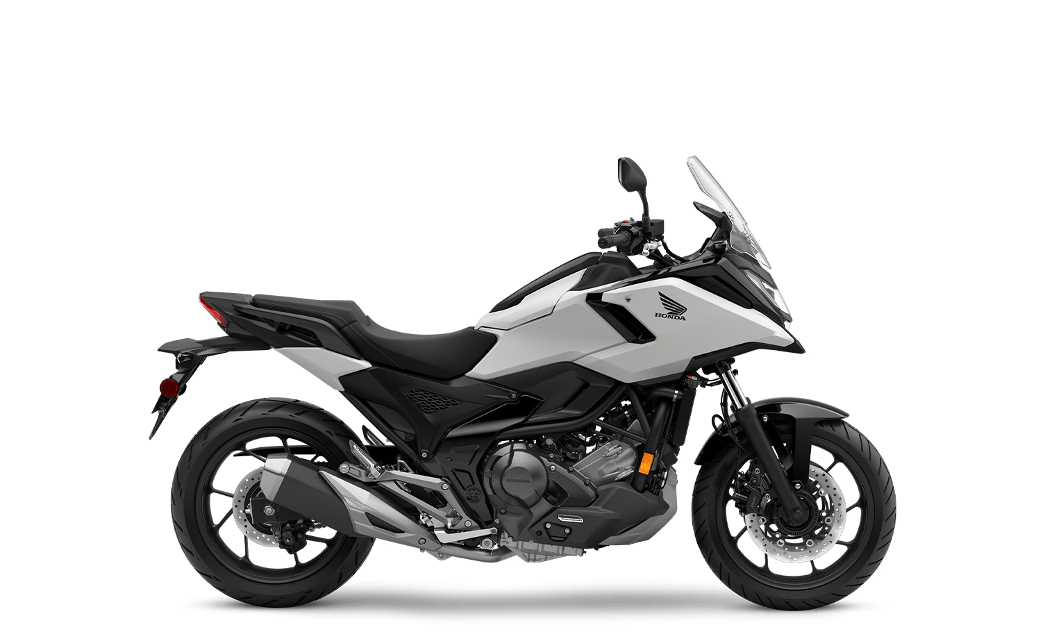 2026-nc750x-dct-matte_pearl_wh_d53c5bd9_converted.png