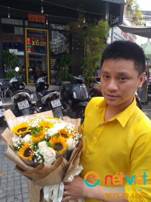 Hoa hồng kem & hướng dương