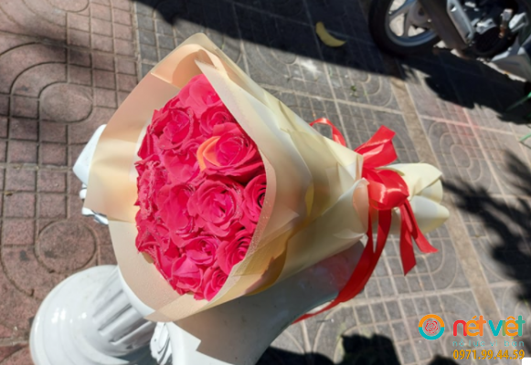 bó hoa hồng đỏ