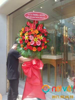 Ngày càng thành công