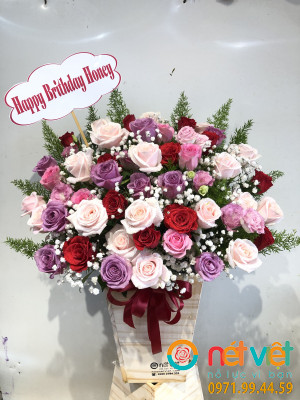 giỏ hoa tặng nữ