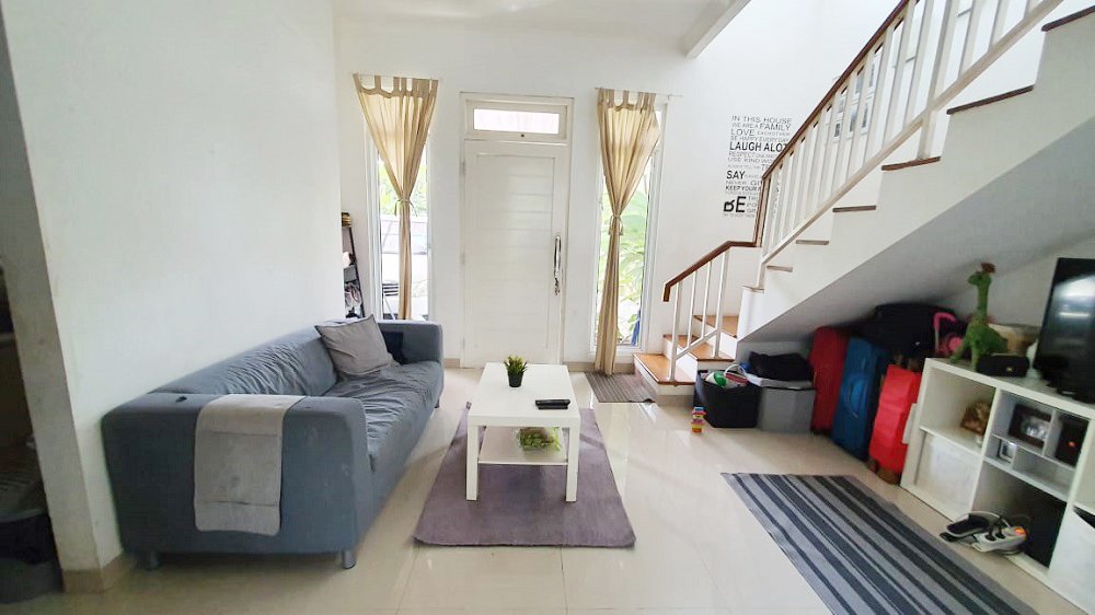 Rumah Dijual 2 Lantai di Ciputat Dekat MRT Lebak Bulus, Kampus UIN Jakarta, RS Hermina Ciputat, Stasiun Pondok Ranji