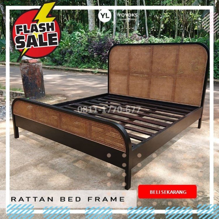 TTA52 tempat tidur kayu minimalis.jpg