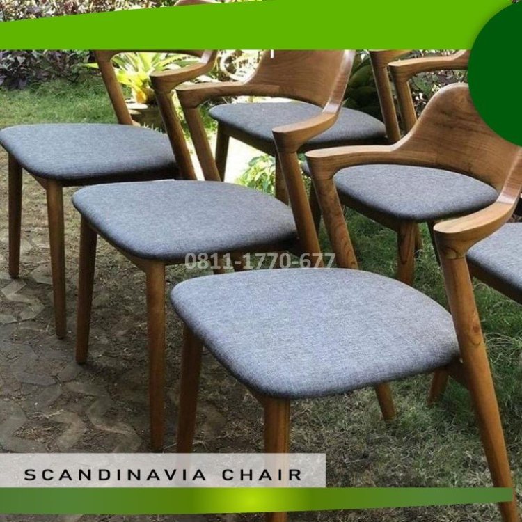 KC10 kursi cafe kayu.jpg