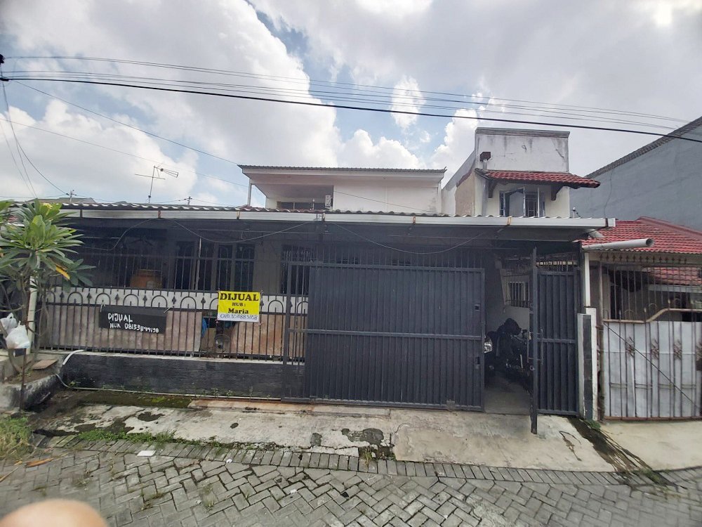 Rumah Dijual di Darmo Indah Selatan Surabaya Dekat RS Mitra Keluarga Surabaya, Universitas Teknologi Surabaya, Stasiun Tandes