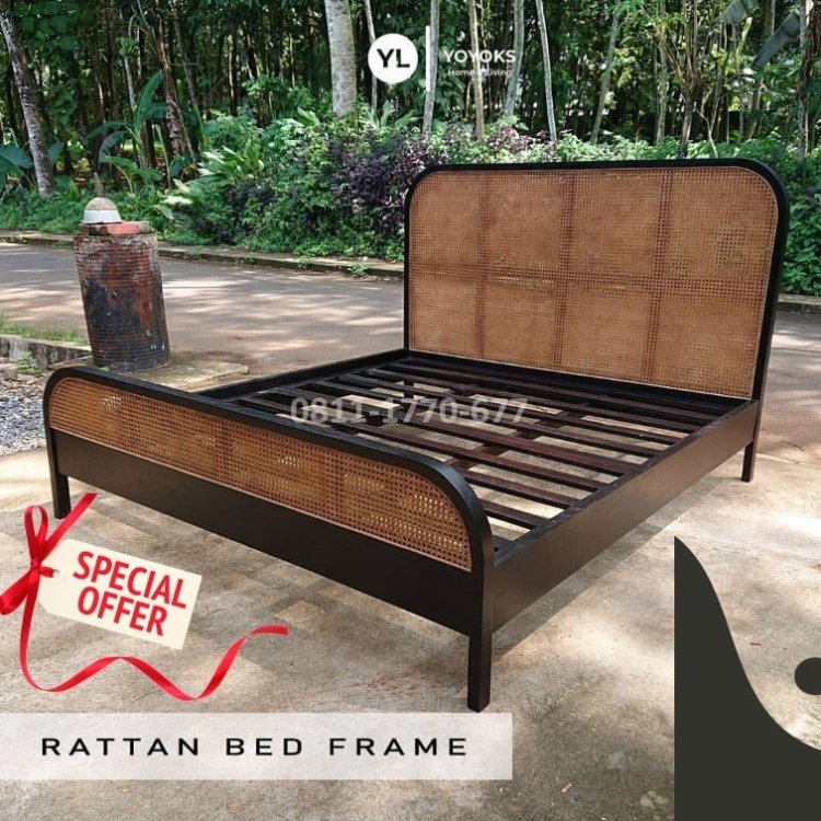 TTA63 tempat tidur kayu jati minimalis.jpg