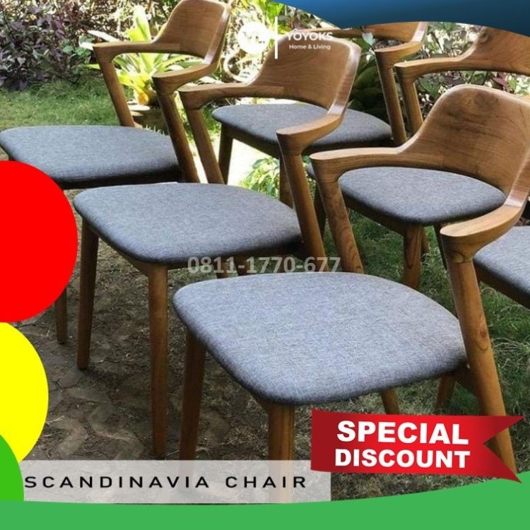 KC19 kursi kayu teras.jpg