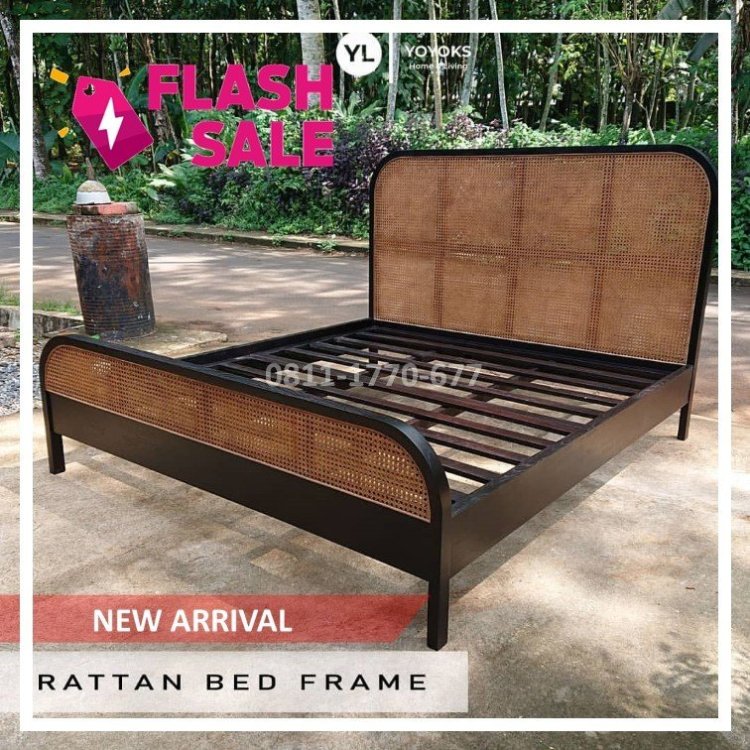 TTA44 tempat tidur dari kayu.jpg