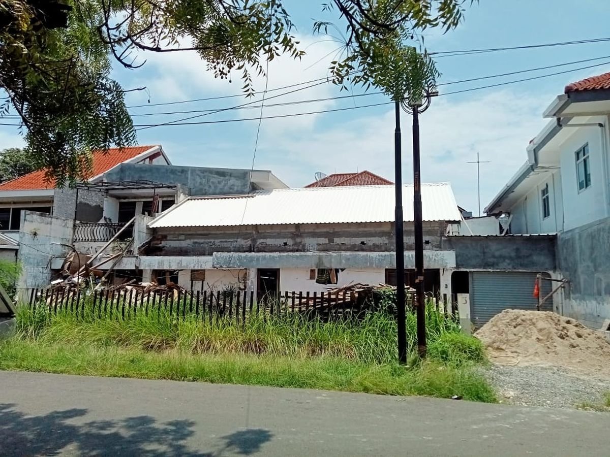 Dijual Bangunan Full Renovasi di Tanjung Priok AG2004