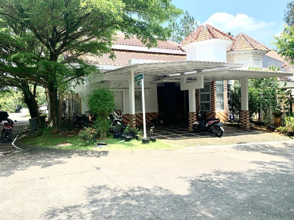 Rumah Dijual di Sentul City Dekat AEON Mall Sentul City, IKEA Sentul City, RS EMC Sentul City, Taman Budaya, Kuliner Ah Poong