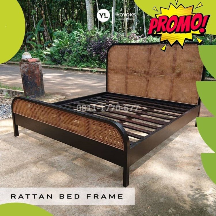 TTA9 tempat tidur kayu minimalis.jpg