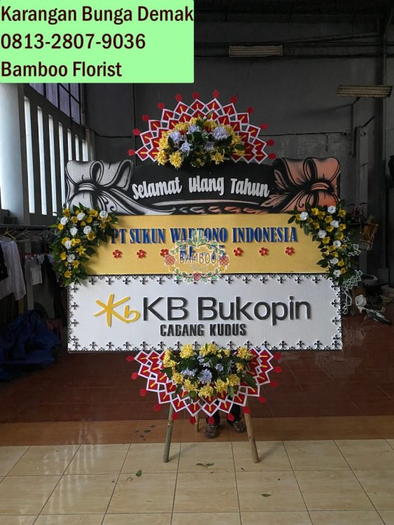 0813-2807-9036 Bamboo Florist, bunga papan congratulations Demak Terpercaya.jpg
