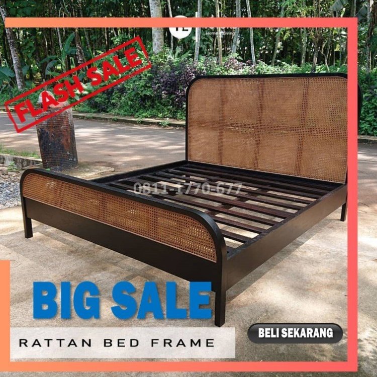 TTA54 tempat tidur kayu jati.jpg