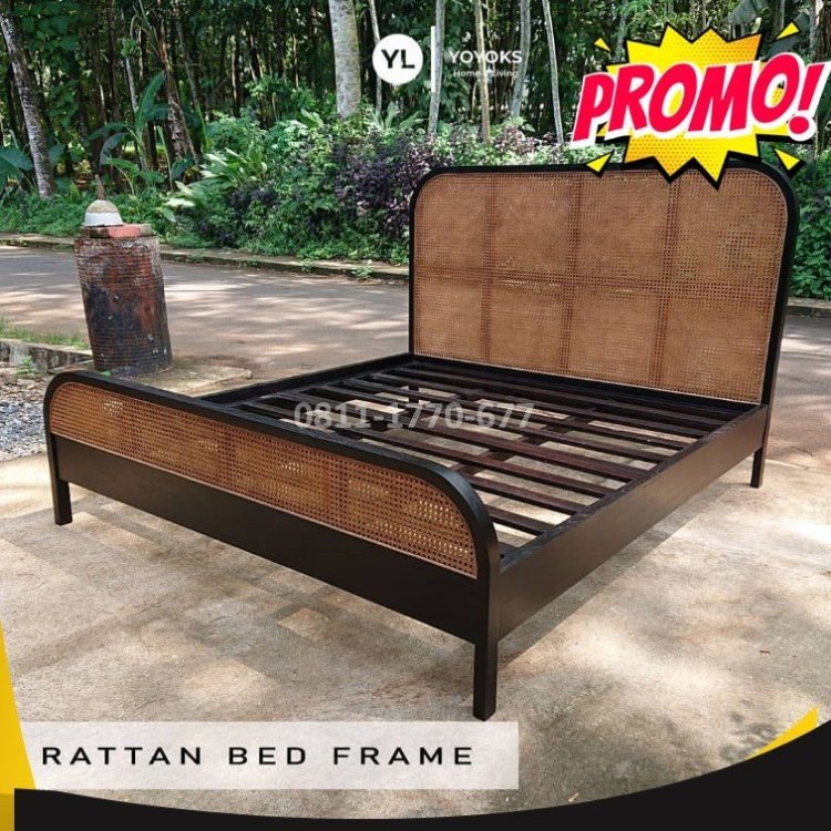 TTA16 tempat tidur kayu minimalis modern.jpg