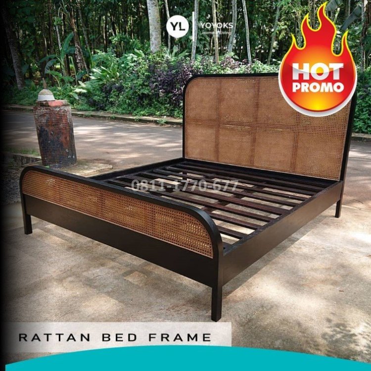 TTA20 tempat tidur kayu jati minimalis.jpg