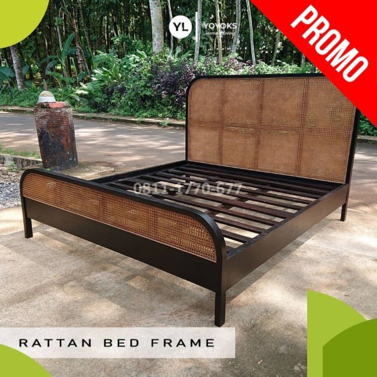 TTA7 tempat tidur kayu minimalis modern.jpg