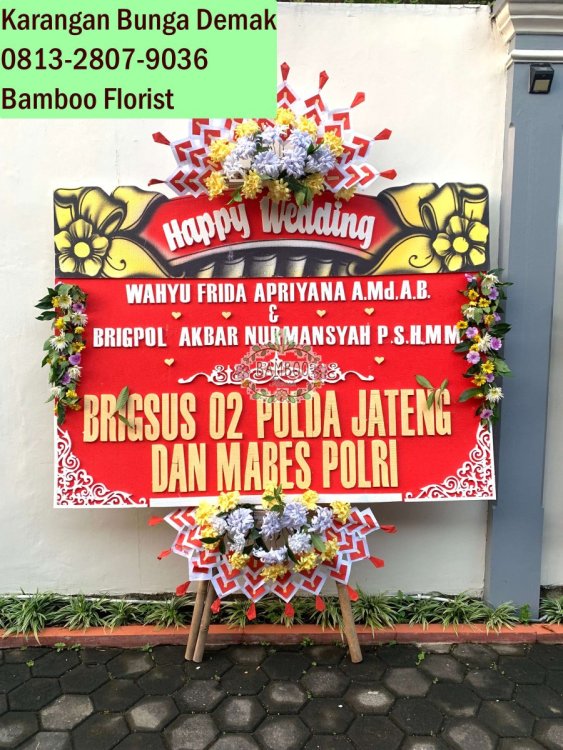 0813-2807-9036 Bamboo Florist, bunga ucapan grand opening Demak yang murah.jpg