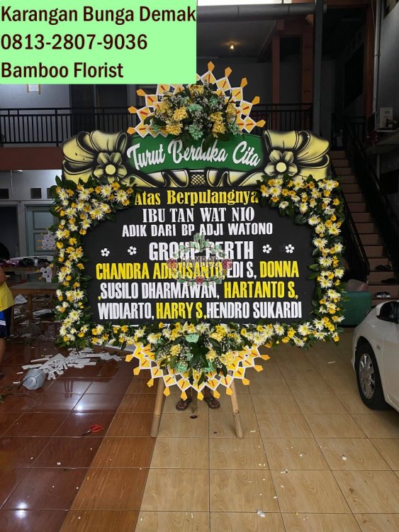 0813-2807-9036 Bamboo Florist, bunga ucapan duka cita Demak Terbaik.jpg