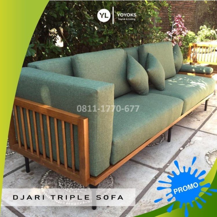 KF12 kursi santai kayu.jpg