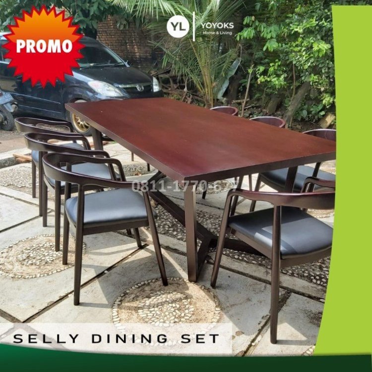 SMA1 set ruang makan.jpg