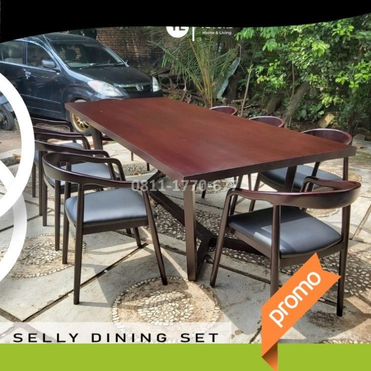 SMA23 set meja makan kayu solid.jpg