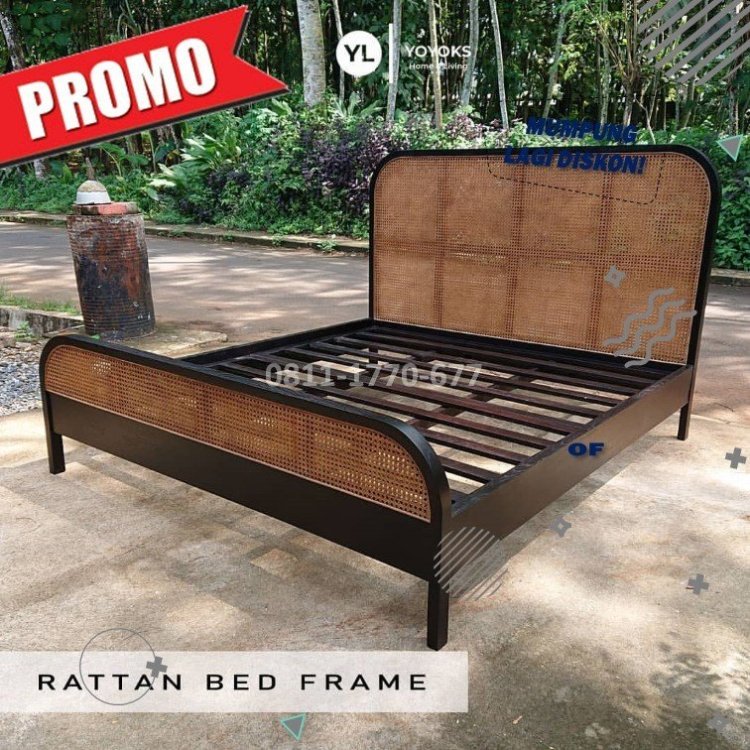 TTA42 dipan kasur kayu minimalis.jpg