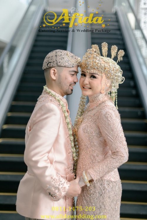 14 paket pernikahan adat sunda lengkap depok.jpg